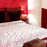 B&B Anticadimora Dei Pepe 살베