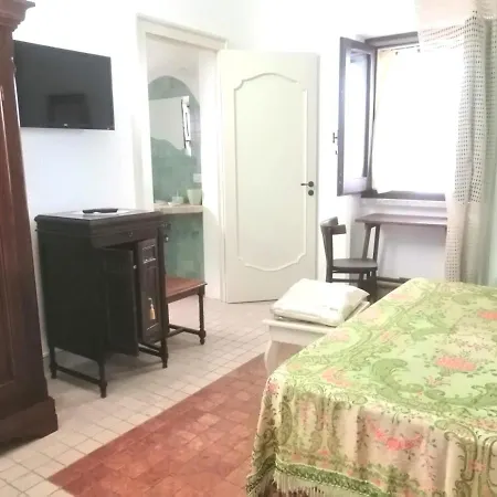 Anticadimora Dei Pepe Bed & Breakfast *