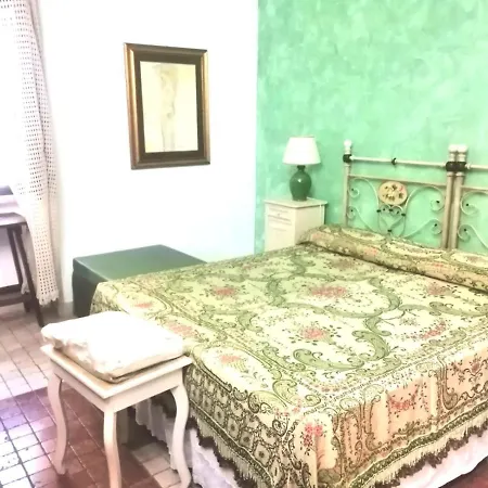 Anticadimora Dei Pepe 3* Salve