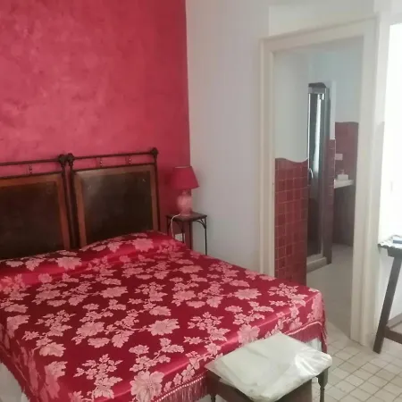 Anticadimora Dei Pepe Bed & Breakfast Salve