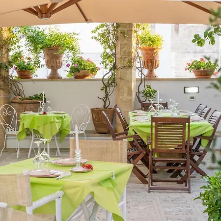 Anticadimora Dei Pepe Bed & Breakfast Salve