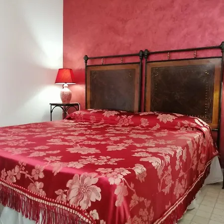 Bed & Breakfast Anticadimora Dei Pepe Salve
