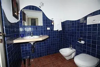 Anticadimora Dei Pepe 3*