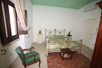 Anticadimora Dei Pepe 3*