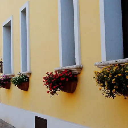 Anticadimora Dei Pepe 3*