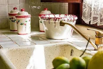 Bed & Breakfast Anticadimora Dei Pepe
