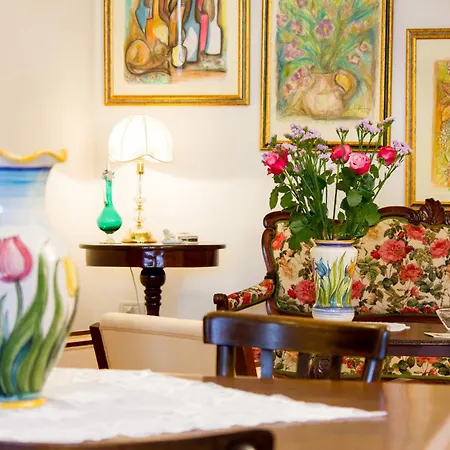 Bed & Breakfast Anticadimora Dei Pepe 3*